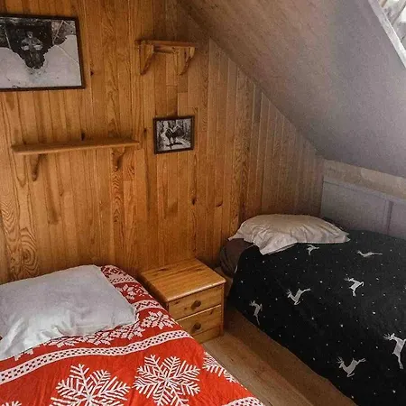 Cosy 50m From Slopes 6 People Apartment